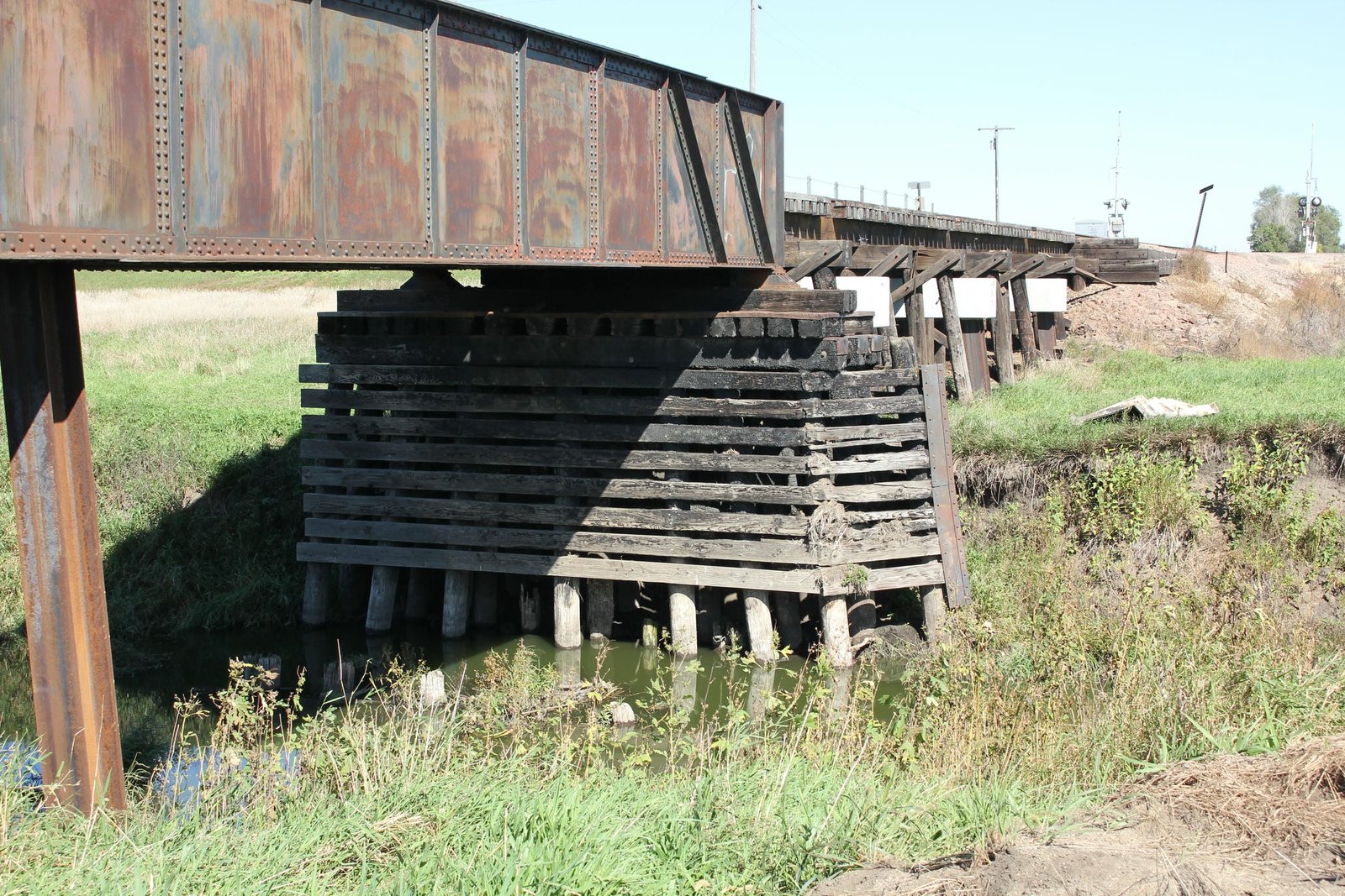 North pier, north span (pier #1)